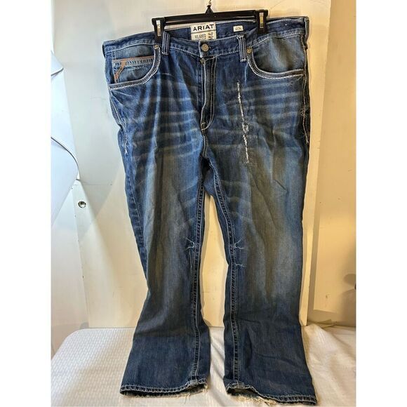 Ariat 42/34 men’s relaxed boot cut M4 jeans distressed denim rn#105037 distresse - Picture 7 of 12